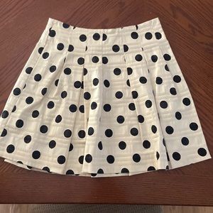 Brand new Size 0 Petite Banana Republic polka dot skirt
